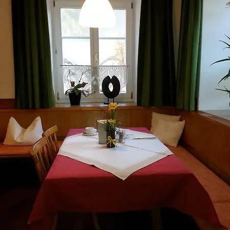 Zum Schulmeister *