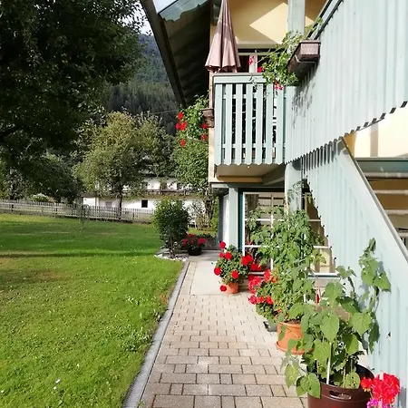 Zum Schulmeister Homestay *